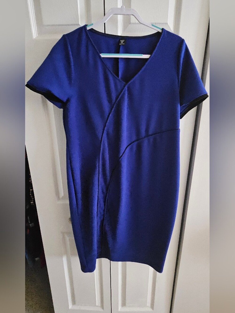Shein Classic V-Neck Short Sleeve Dress in Royal Blue